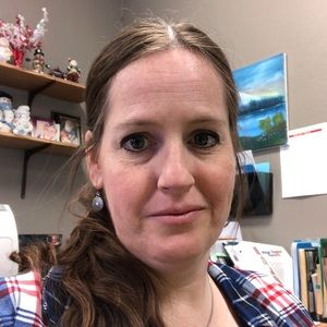 Meet your Posher, Becky